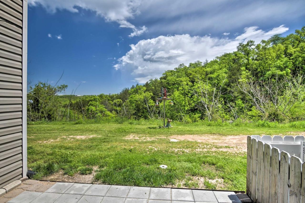 Apartment With Patio, 4 Mi To Silver Dollar City! برانسون المظهر الخارجي الصورة